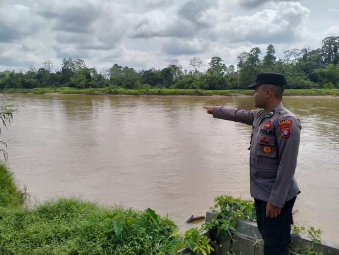
					Cegah Dampak Cuaca Ekstrem, Polsek Tewah Intensifkan Monitoring DAS Kahayan