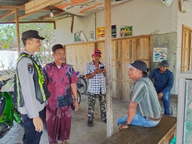 
					PERSONIL POLSEK PULAU PETAK LAKSANAKAN PATROLI DIALOGIS KE DESA-DESA WILAYAH KECAMATAN PULAU PETAK