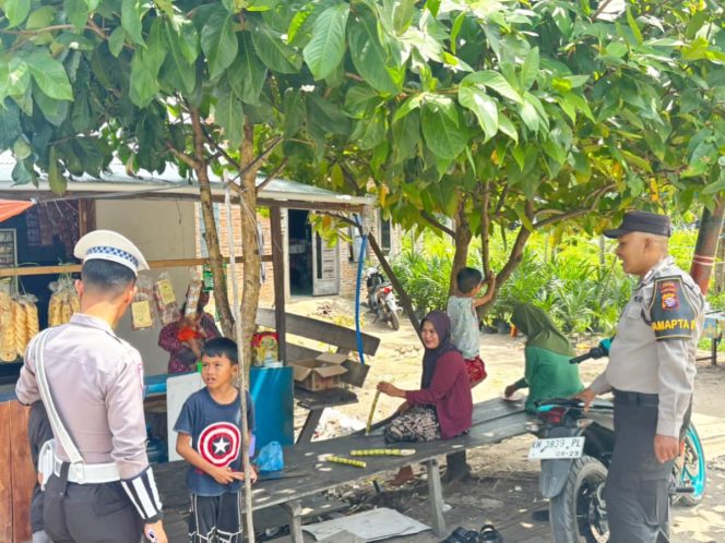 
					POLISI SAMBANG SUNGAI MITAK, BUKAN RAZIA TAPI DIALOG CEGAH PREMANISME