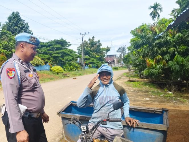 
					Gelar Kekuatan Preventif, Polsek Permata Kecubung Sisir Ruang Publik Lewat KRYD Pagi