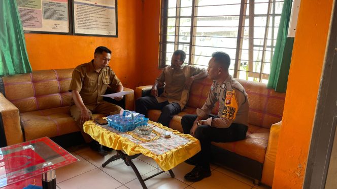 
					Polsek Jabiren Raya Gencarkan Dialog Kamtibmas Bersama Aparatur Desa Pilang