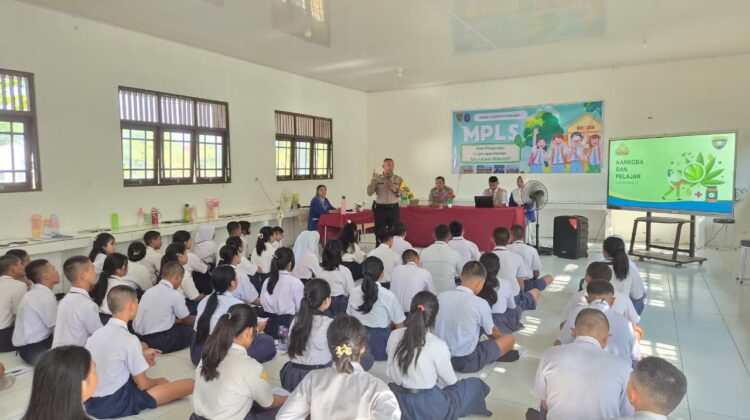 Cegah Kenakalan Remaja dan Judi Online Sejak Dini, Polsek Kahayan Tengah Berikan Penyuluhan di SMAN 2 Kahayan Tengah