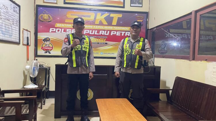 POLSEK PULAU PETAK LAKSANAKAN KEGIATAN SIAGA MAKO PADA MALAM HARI GUNA CIPTAKAN SITUASI AMAN