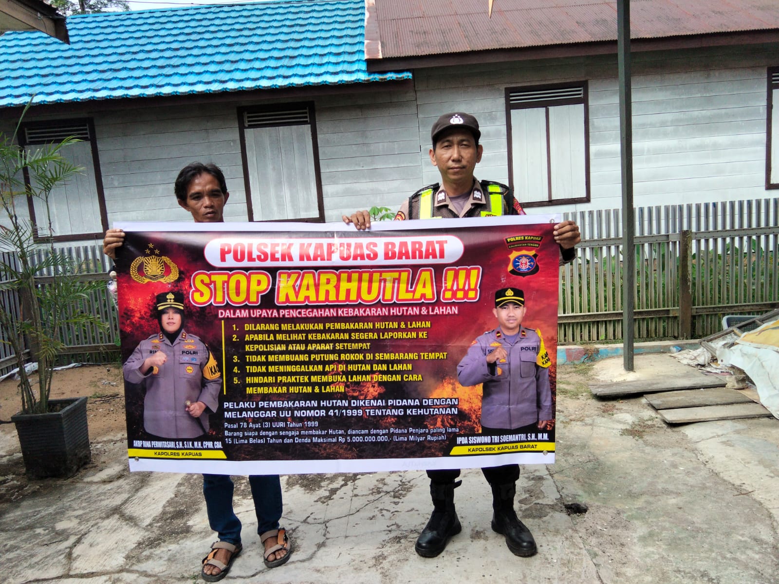 Cegah Karhutla dari Lingkungan Warga, Polsek Kapuas Barat Gencarkan Kampanye Buka Lahan Tanpa Bakar