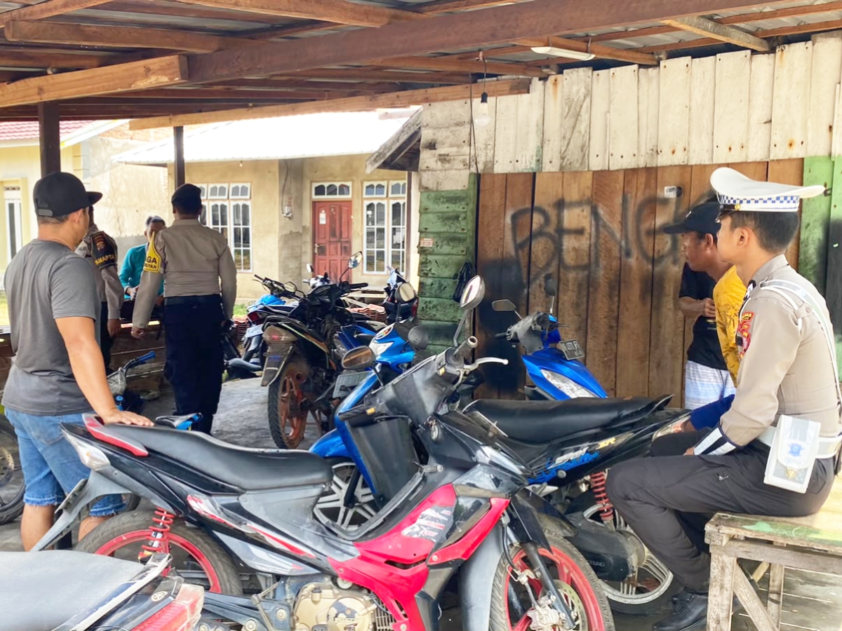 PAMAPTA POLRES SERUYAN LAKSANAKAN PATROLI DIALOGIS PRESISI, PERKUAT SILATURAHMI DENGAN MASYARAKAT