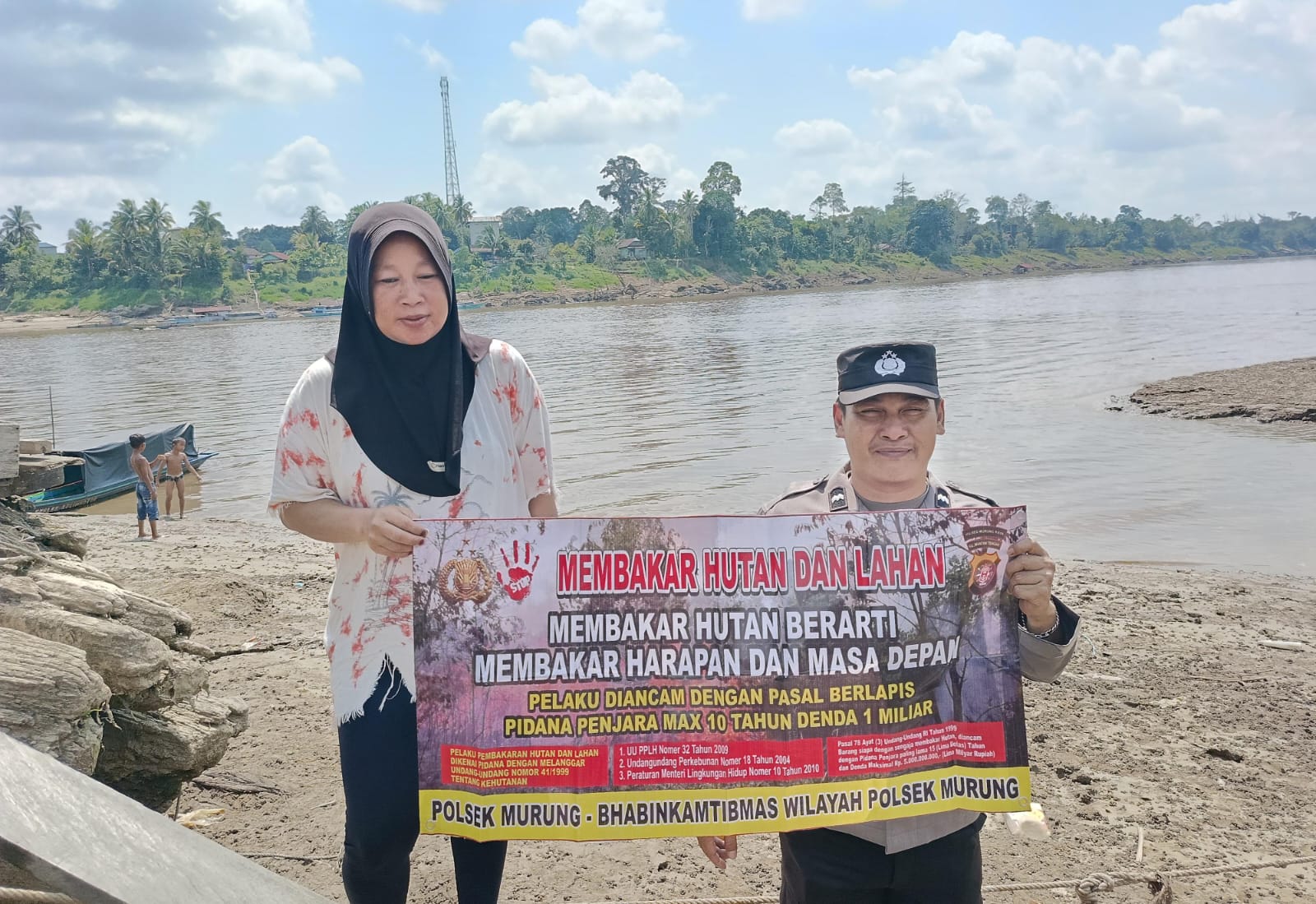 Bhabinkamtibmas Polsek Murung Gancarkan Sosialisasi Larangan Karhutla Di Desa Muara Jaan