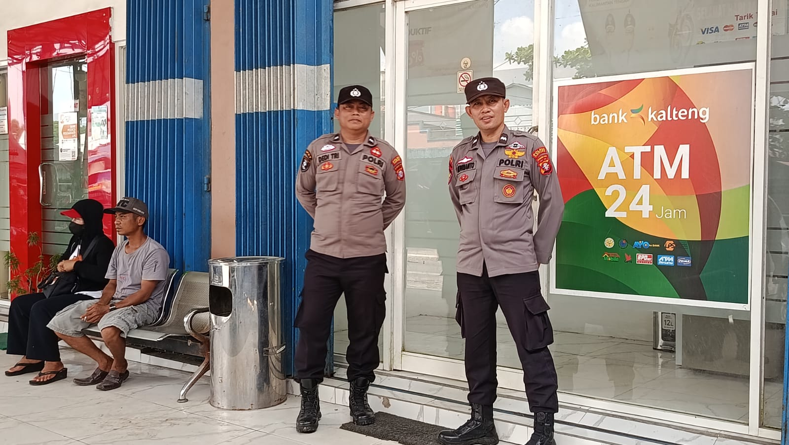 Giat Patroli Polsek ke bank BPD unit Pujon, Antisipasi gangguan Kamtibmas.