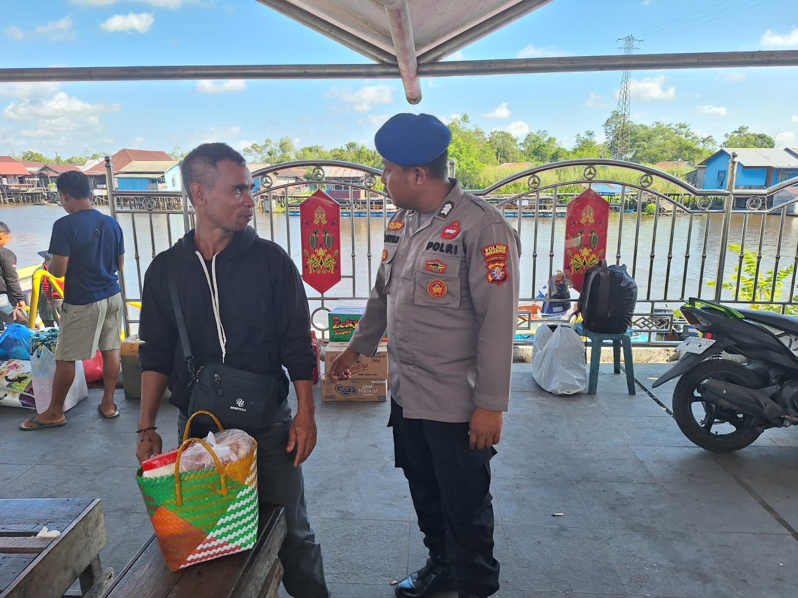 Dekati Masyarakat Perairan, Sat Polairud Polres Sukamara Gelar Sambang Dialogis di Kawasan DAS Jelai