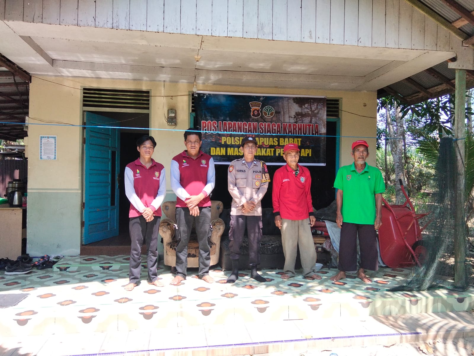 Bukan Sekadar Jaga Api, Operasi Bina Karuna Polsek Kapuas Barat Perkuat Kesiapsiagaan Warga Hadapi Karhutla