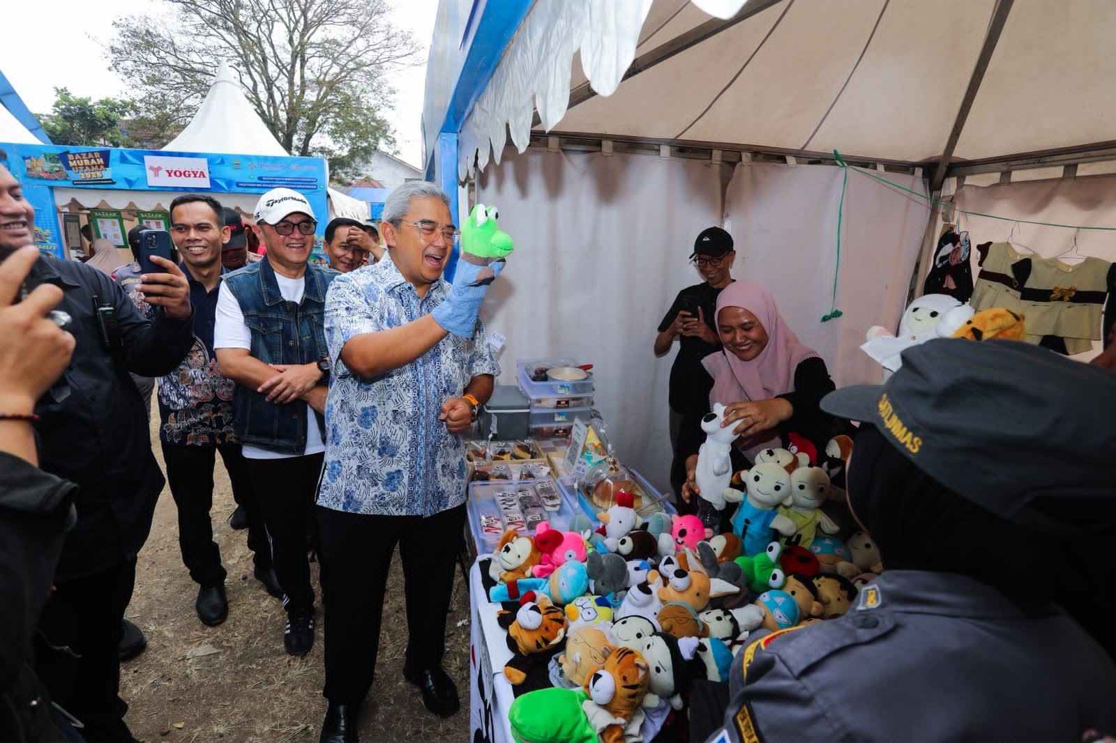 Omzet Bazmut Tembus Rp2,2 Miliar, Ribuan Warga Dapatkan Sembako Murah