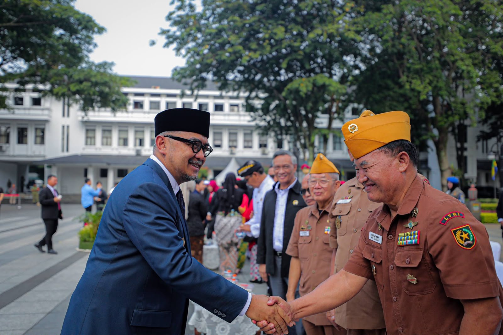 Dalam Kondisi Sakit, Wali Kota Pimpin Upacara Hari Kesaktian Pancasila