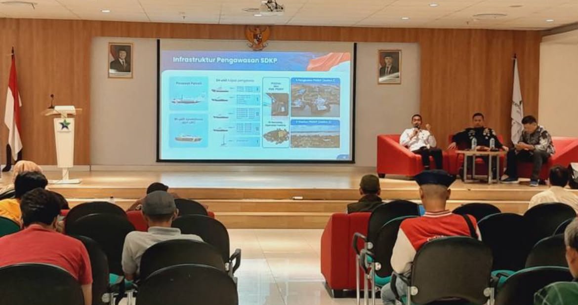 Seminar Kebangsaan “Kedaulatan Biru” Dorong Sinergi Pengawasan Laut untuk Perkuat Ekonomi