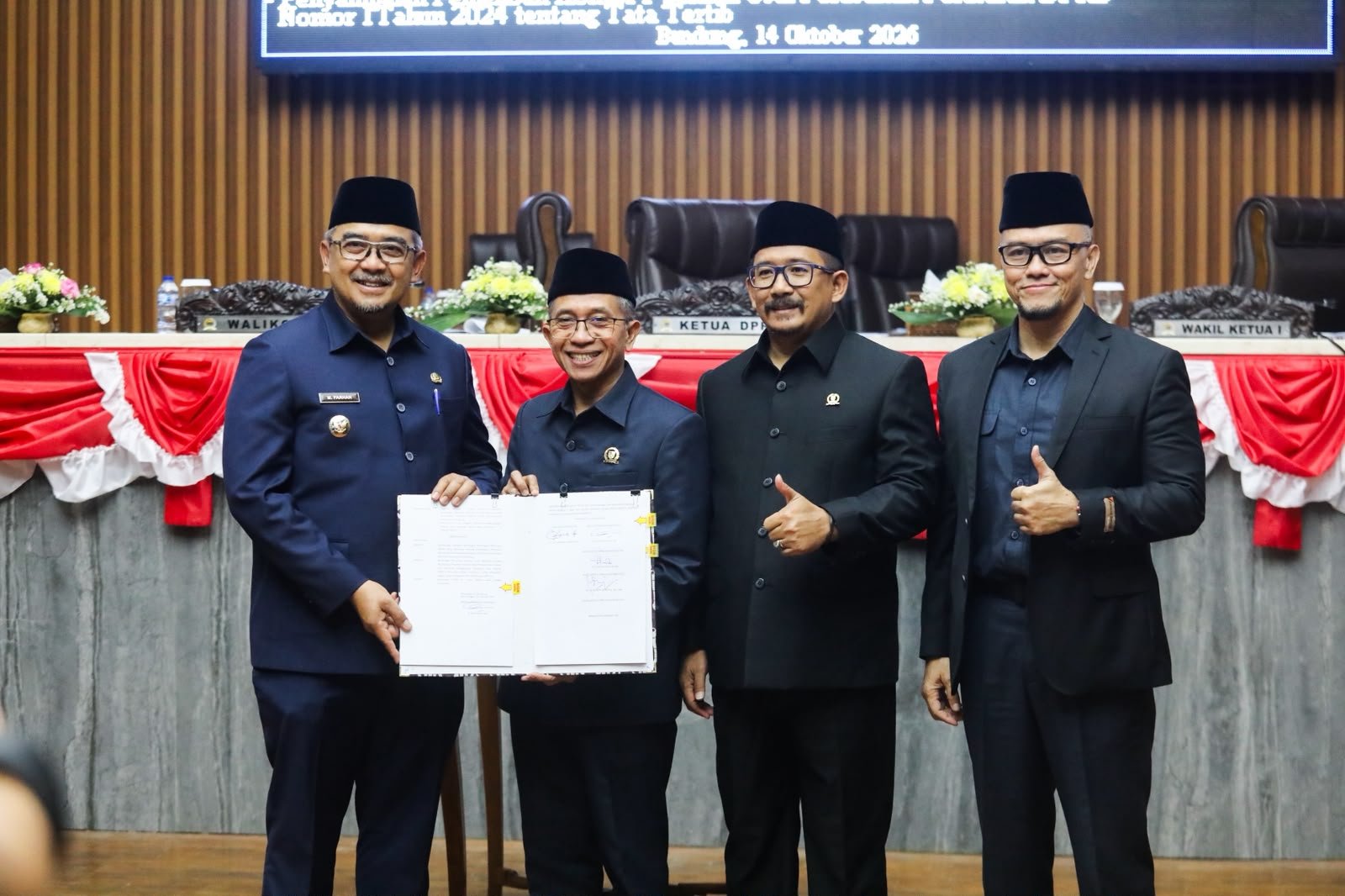 DPRD Kota Bandung Tetapkan Perda Bank Perekonomian Rakyat